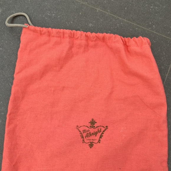 Miss Albright gold suede shoes by Anthropologie- size 9 - EUC - Picture 12 of 12